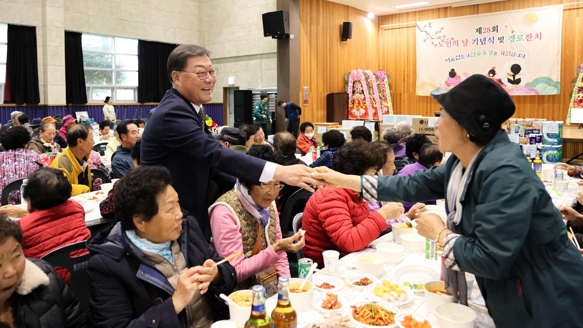 김윤철 합천군수 행사 사진 모음