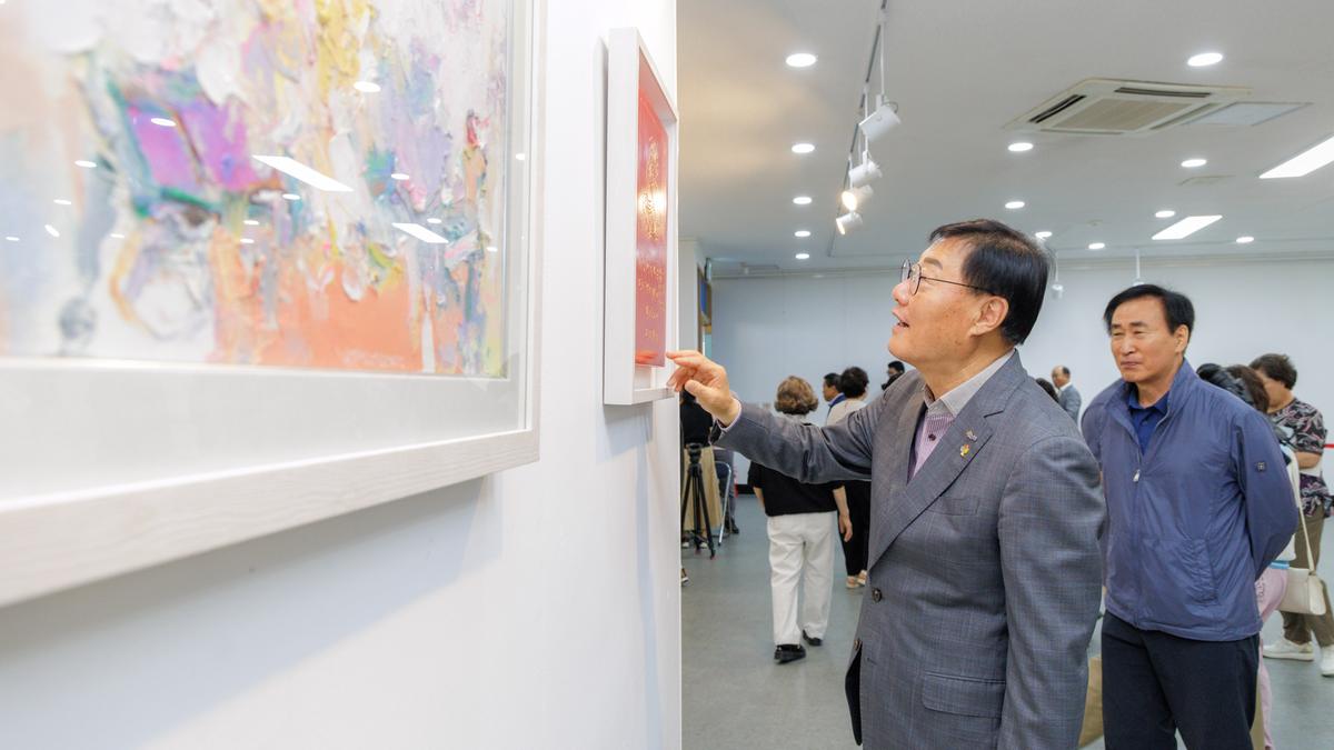 제26회 합천미술협회 회원전 오픈식