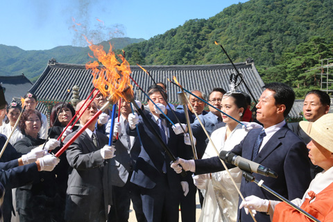 성화채화·봉송(해인사 대적광전)