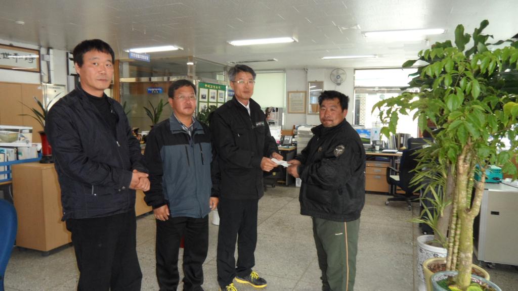     쌍백면 주택화재 피해가구 성금모금 지원