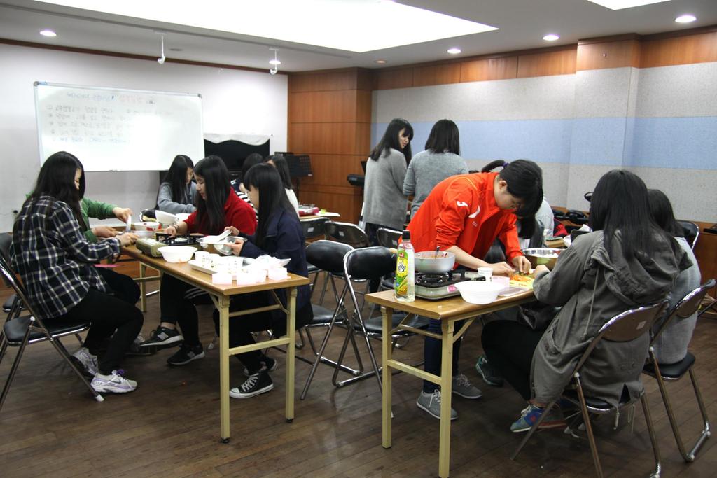 청소년문화의집 토요프로그램 요리교실 운영  