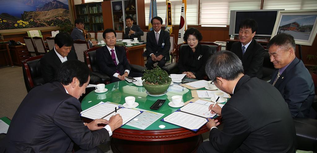  합천군~합천우체국간 맞춤형 민원복지서비스 협약 체결 - 