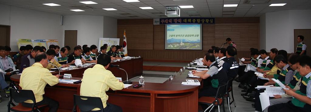 휴일도 잊은 채 구제역 방역 구슬땀 