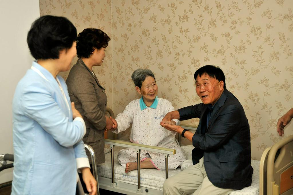 합천군의회, 추석맞이 사회복지시설 위문품 전달