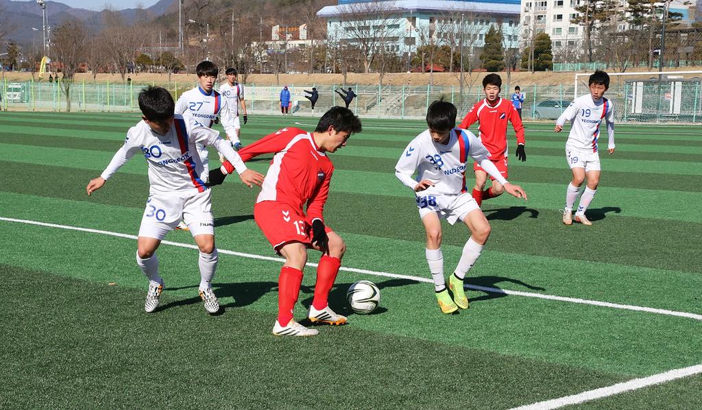 춘계 한국고교축구연맹전’합천에서 팡파레 