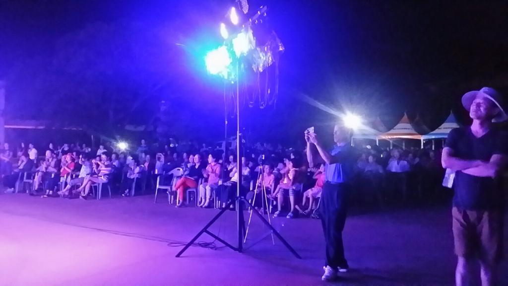 합천군, 지역주민 재능기부로 '한여름밤의 가족음악회' 대성황 이뤄