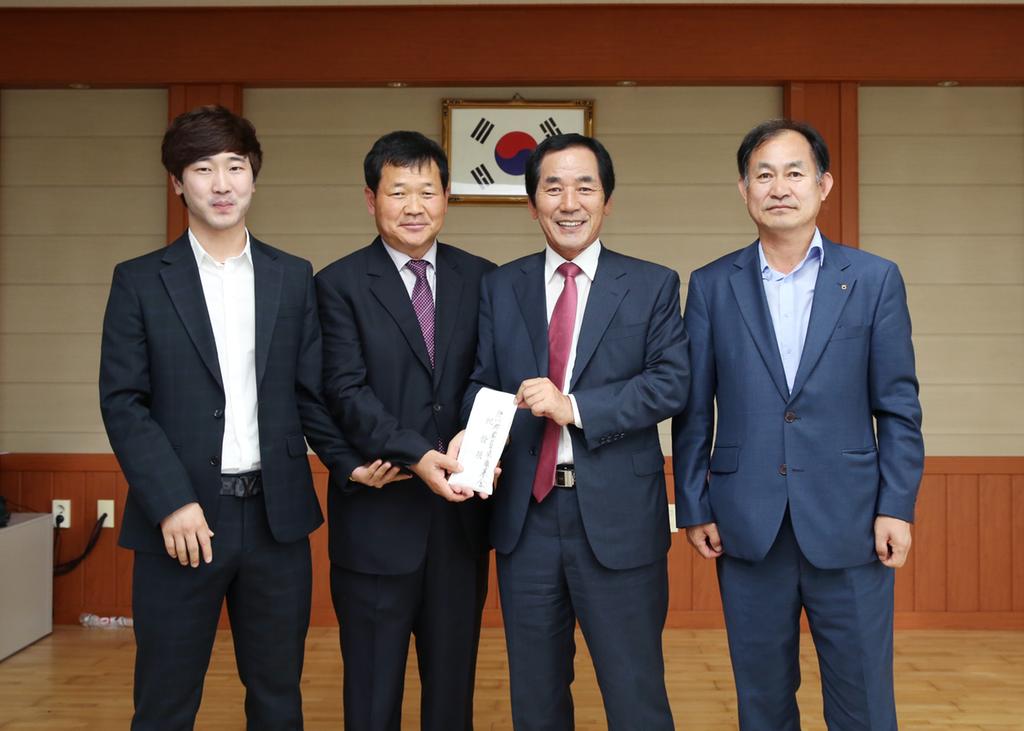 합천군 교육발전기금, 뜨거운 온정 줄이어