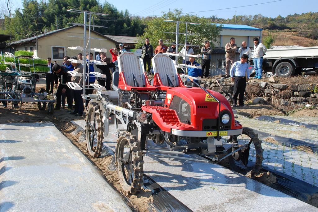 양파 기계정식 연시회 열려 농업인 높은 관심