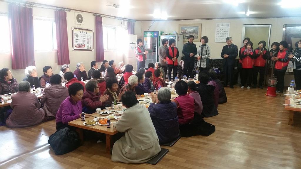 율곡면 자원봉사회 설맞이 홀로어르신 목욕 봉사 실시