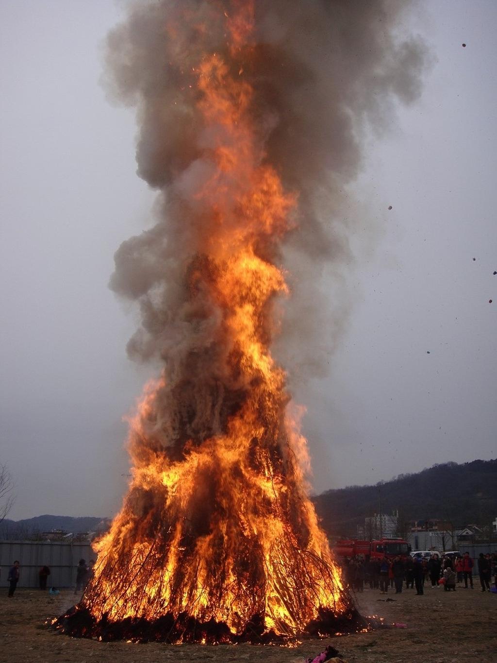 초계면, 丙申年 새해 ‘정월대보름 화합 한마당 잔치’열려