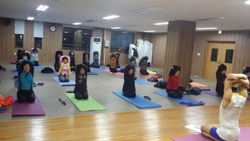 삼가면 여성취미 요가교실 인기리에 개강