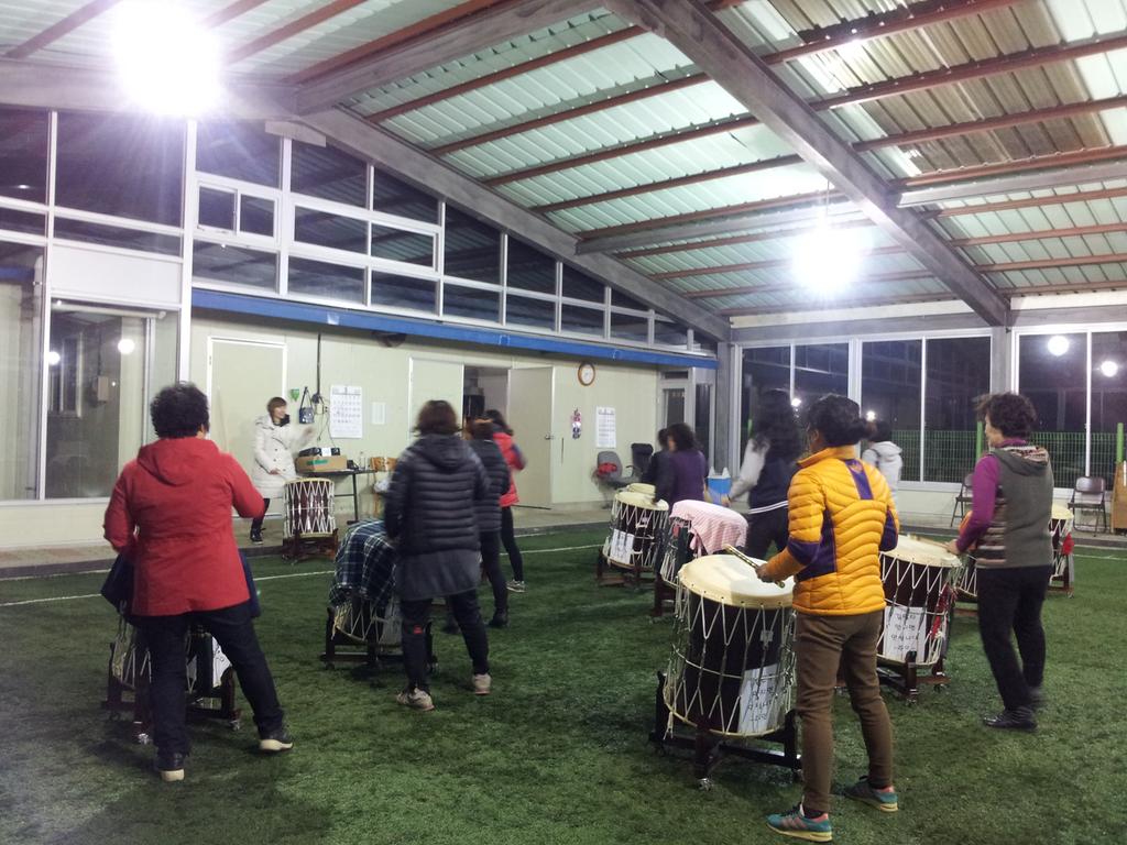 말이 필요 없다! 두드려라!! 풀릴 것이다!!