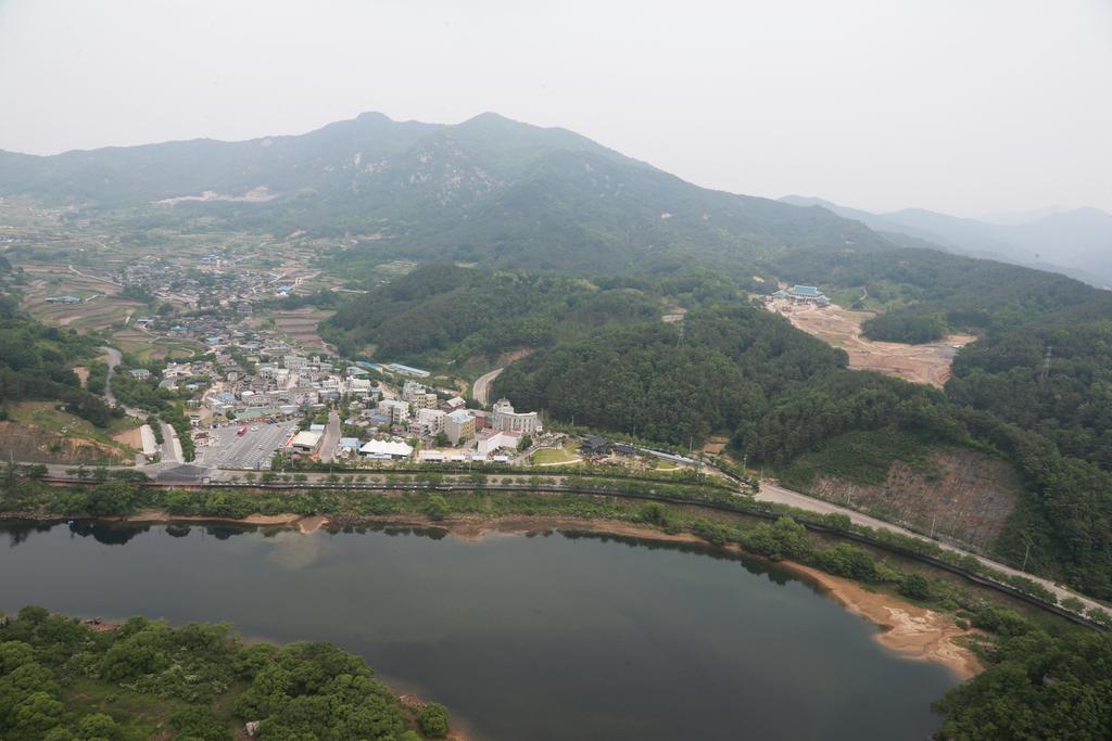 기(氣)가찬 명당, 합천 청와대세트장