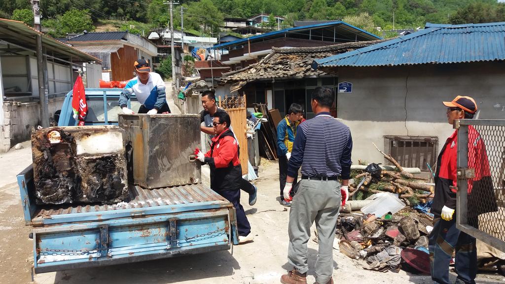 화마가 할퀴고 간 자리, 따뜻한 이웃의 정으로 치유