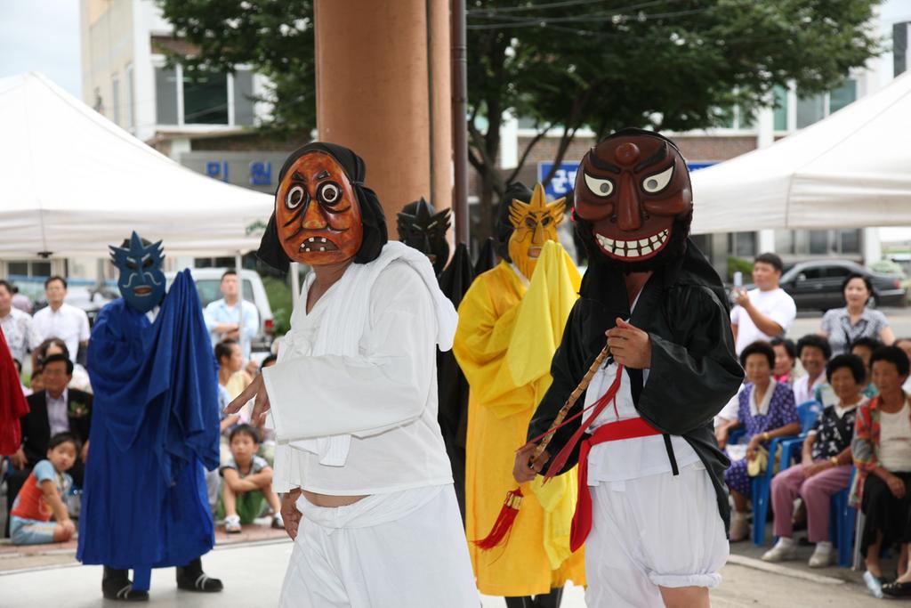 동아대 풍물패, 오광대탈춤의 근원지-합천 밤마리 오광대를 찾다!