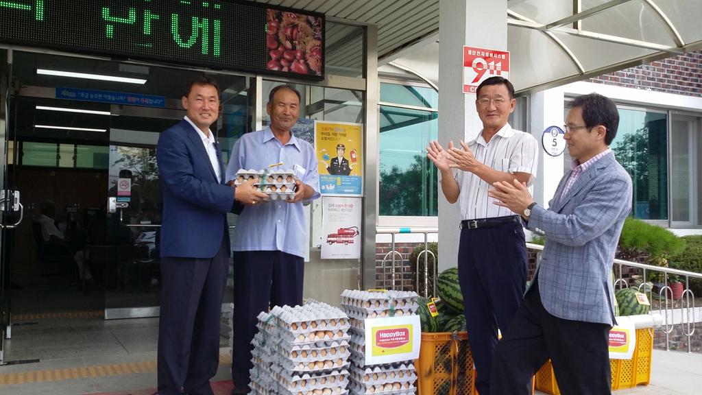 찜통 무더위, 시원한 수박과 계란으로 식히세요!