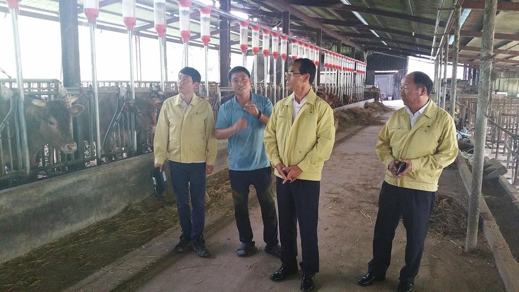 합천군 축산농가 폭염피해예방 대책 추진에 총력