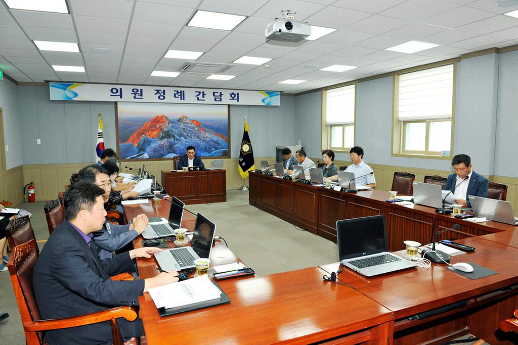 합천군의회 8월 두 번째 정례간담회 개최