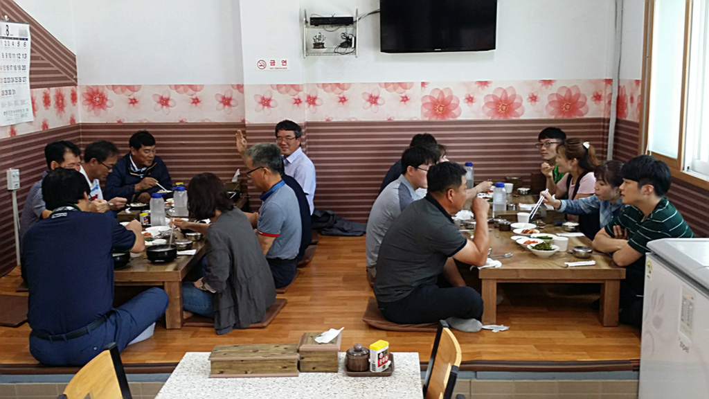 국밥데이』뜨끈하게 먹고 전통시장도 살리고