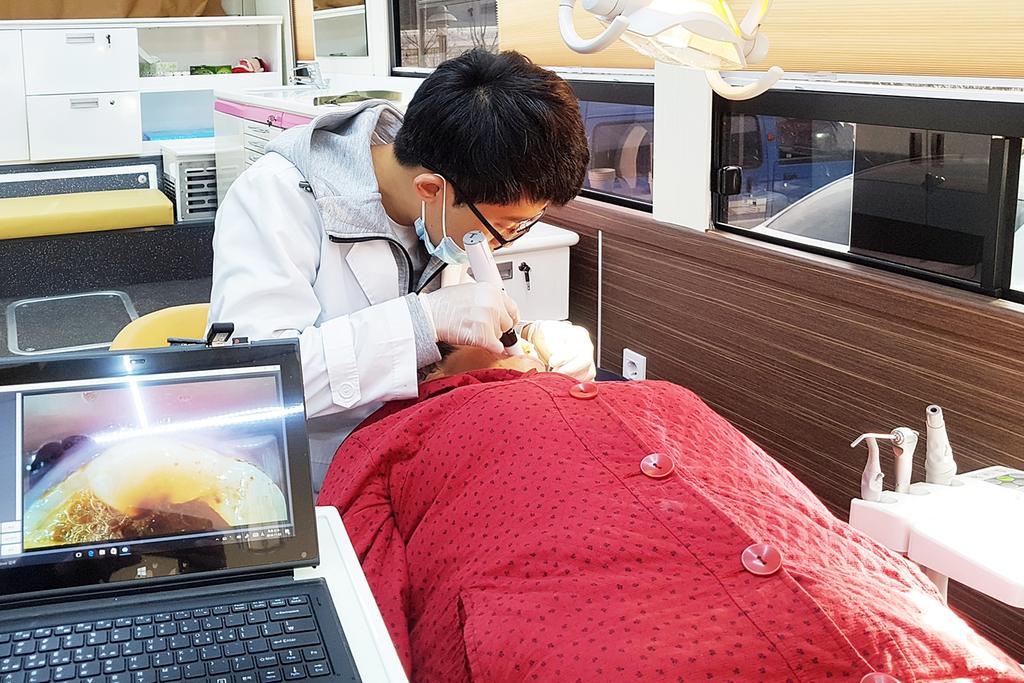 “사랑의 집에 사랑이 꽃피고 있어요!”