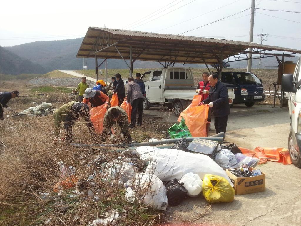 합천 쌍책면 새봄맞이 국토 대청소 운동 실시