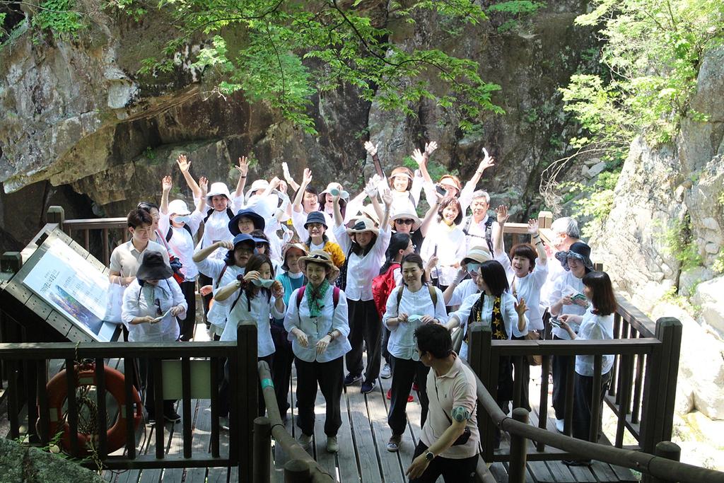 합천 매력에 반한 외국인 관광객 발길 이어져