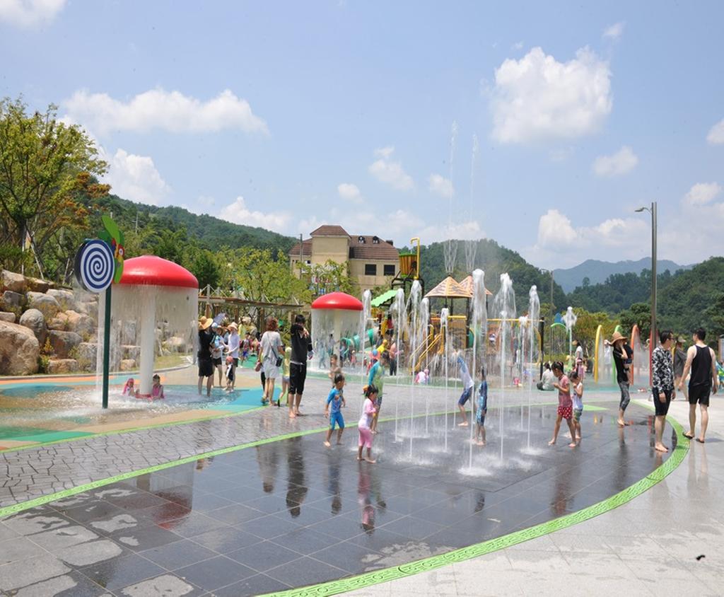 무더운 여름 대병 물놀이장에서 시원하게, 어린이에게 인기 만점