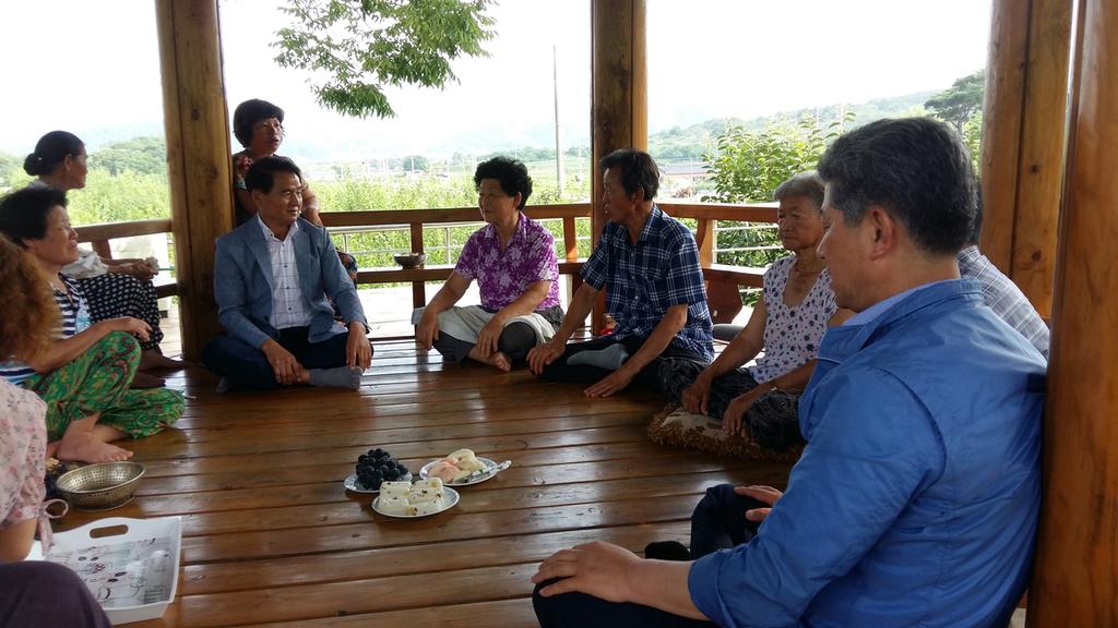 폭염 속 경로당과 쉼터 방문, 여름철 건강관리 당부 