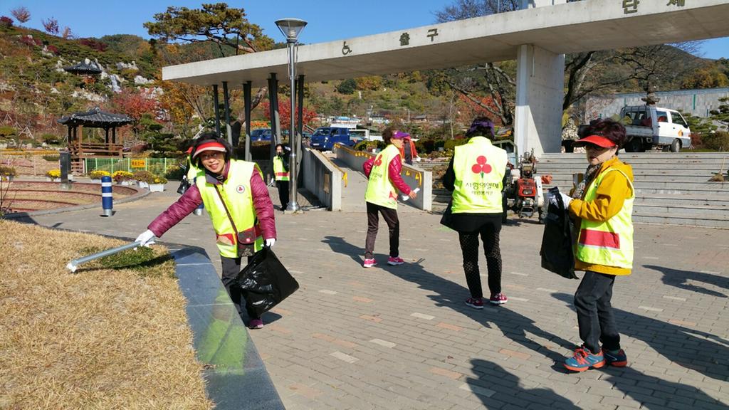 합천군 사랑의열매 나눔봉사단, 가야면 소리길 환경정화활동 펼쳐 