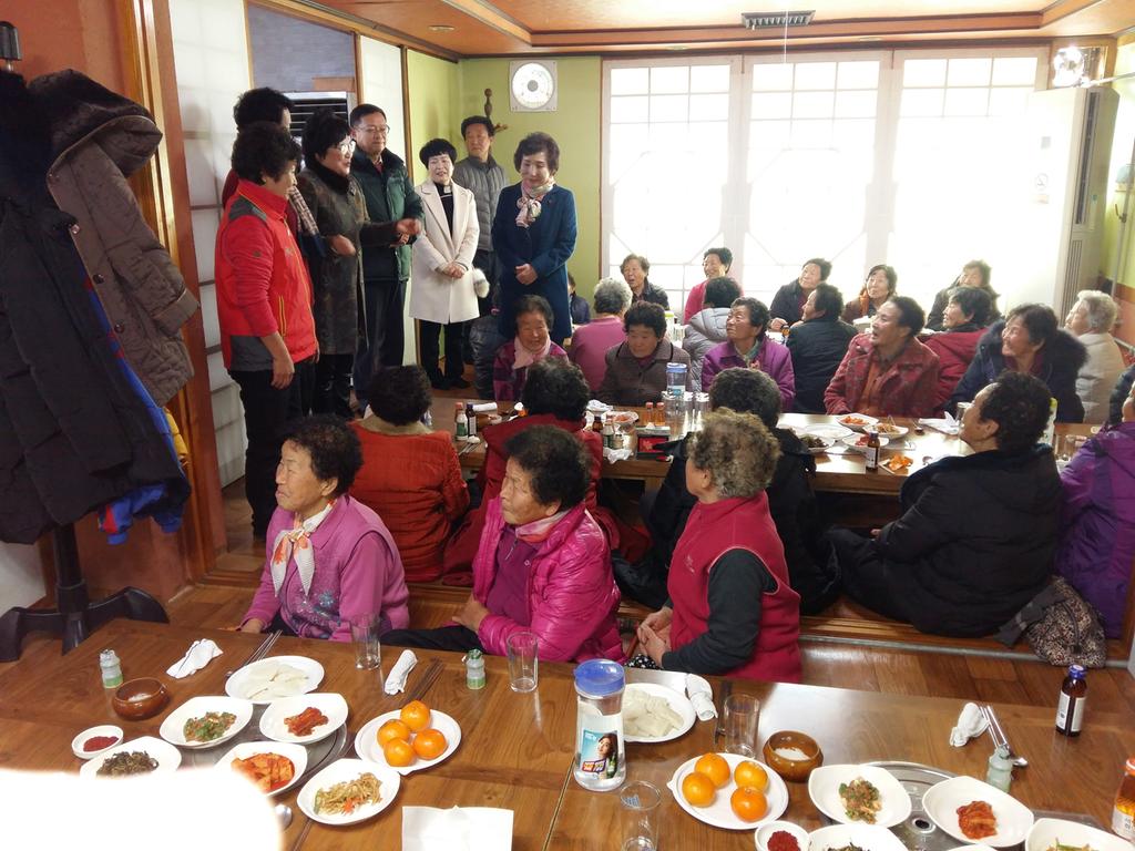 합천 청덕면 자원봉사회, 독거노인 목욕봉사 실시해