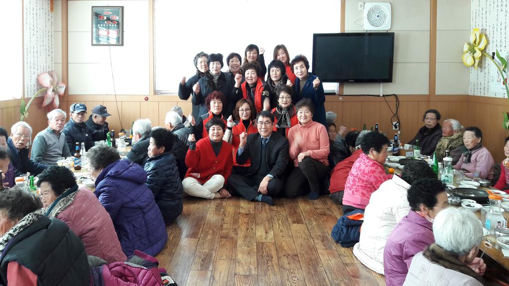 초계면 자원봉사회 목욕봉사로 이웃사랑 실천