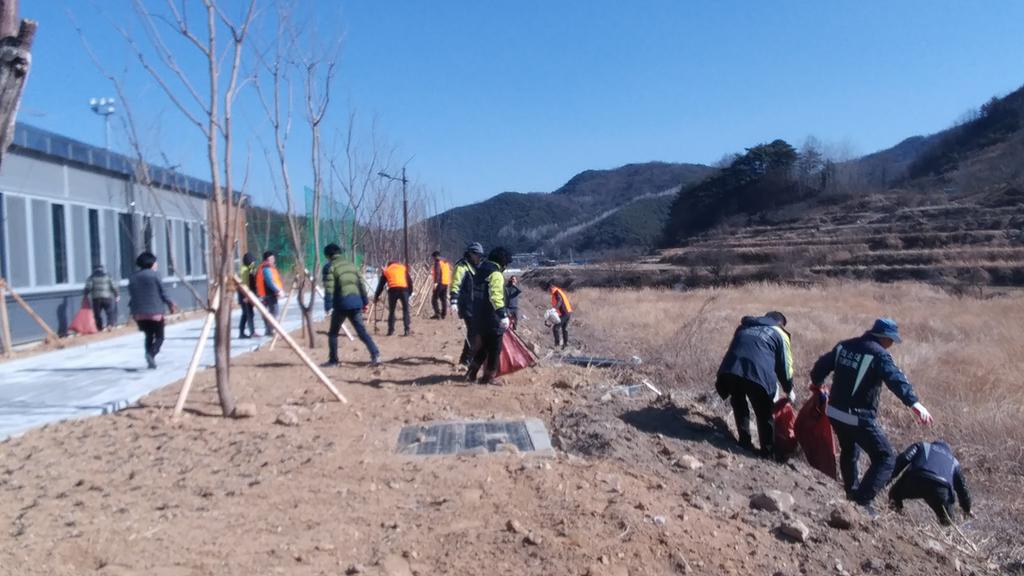 설명절, 마을 대청소 실시