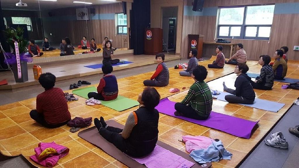 율곡면 “여성취미교실” 개강