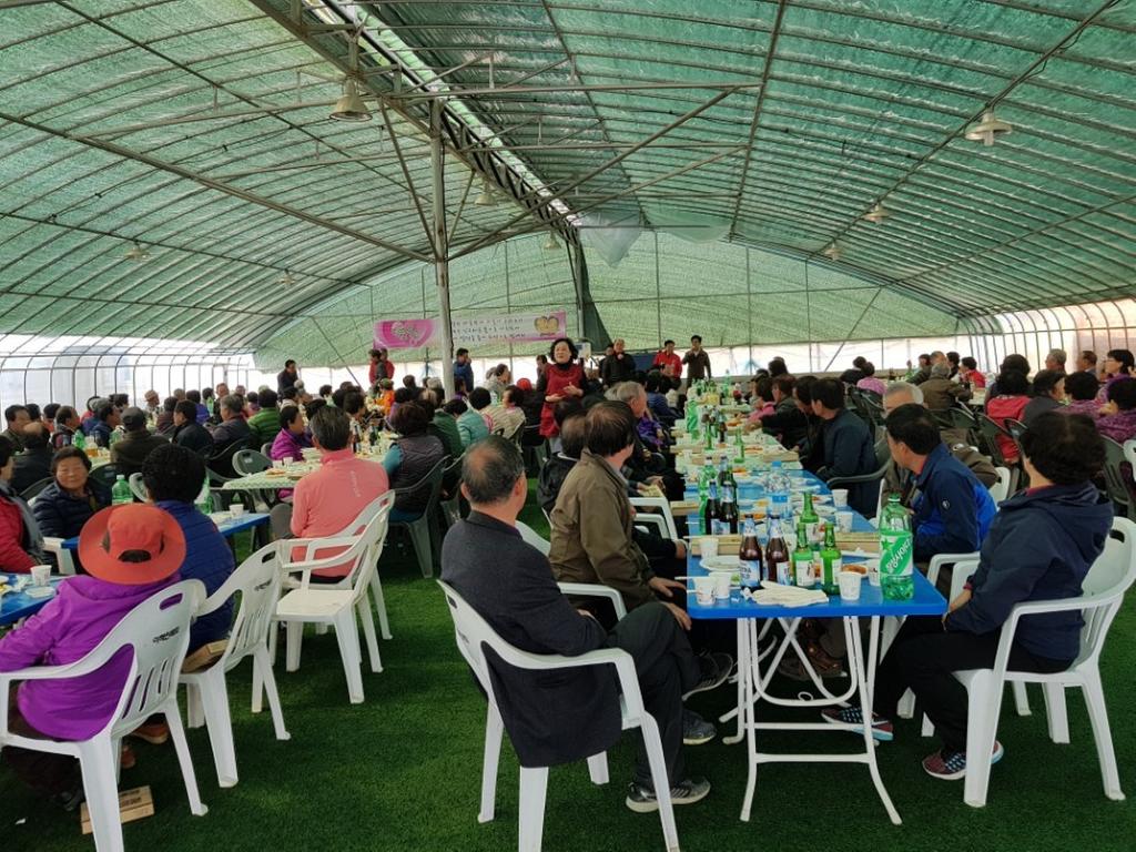 쌍책면 이책 친목회 이책골 어울림 한마당 잔치 성대히 열어