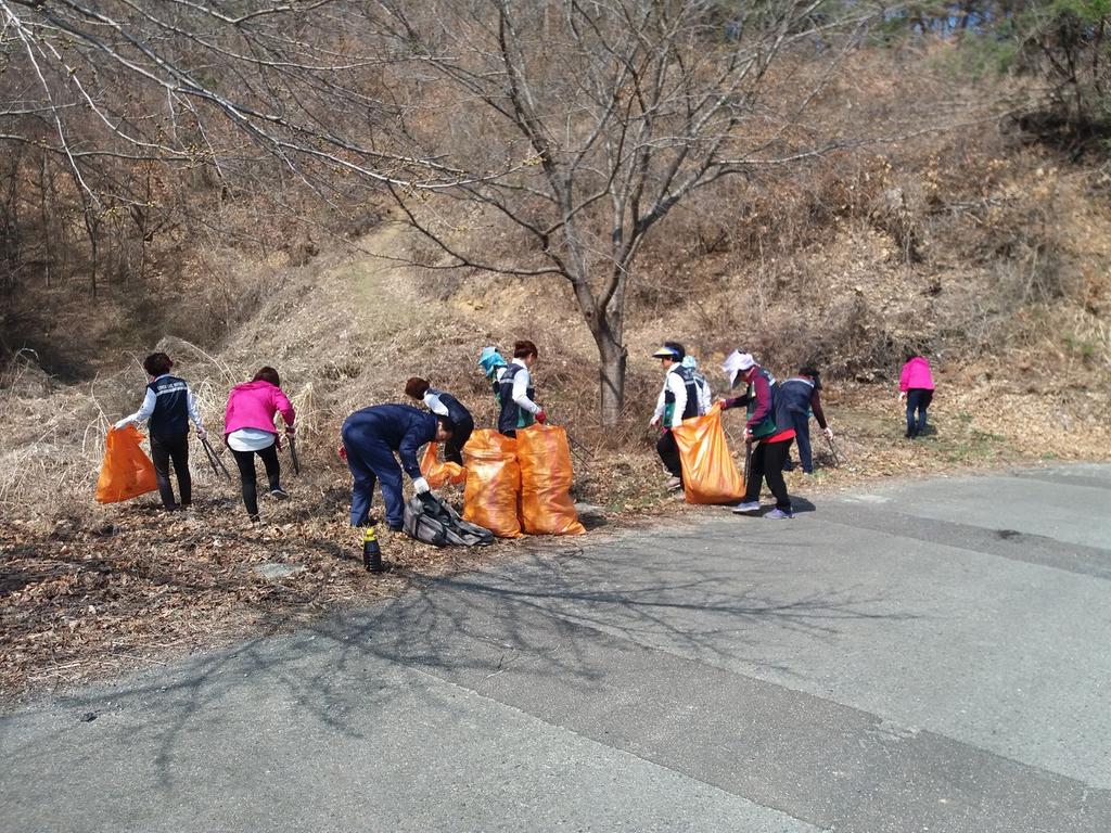 덕곡면 주부민방위기동대 봄맞이 대청소, 봄이여 오라!  