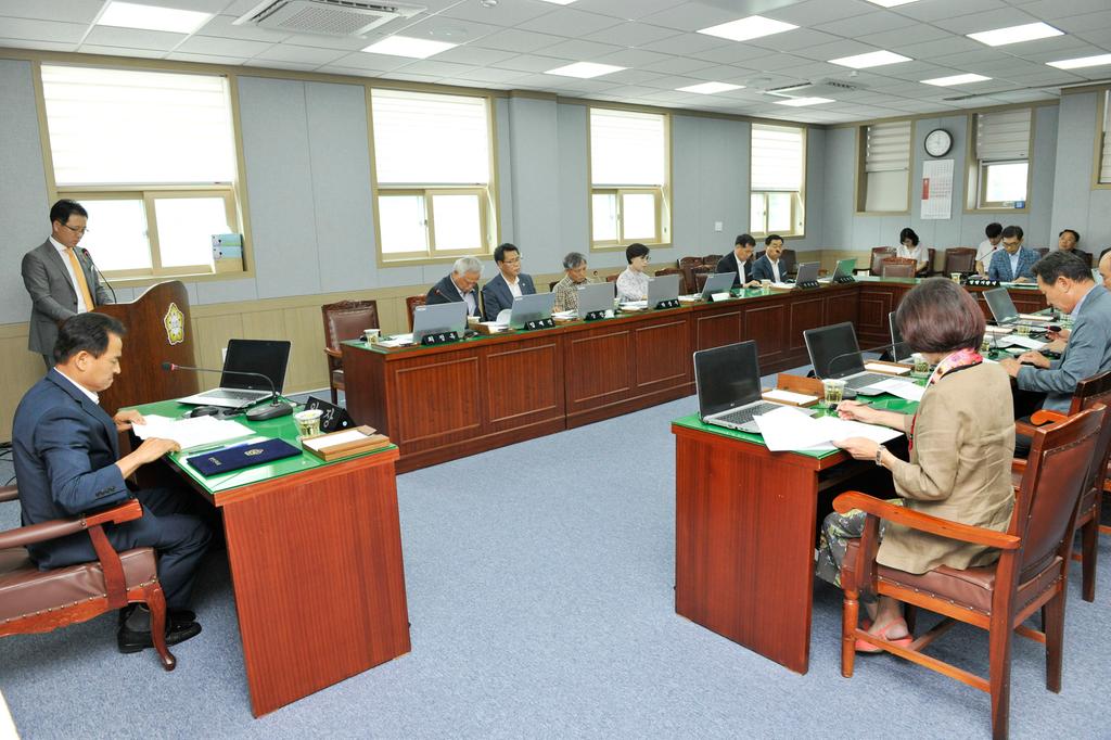 합천군의회 8월 정례간담회 및 상임위원회 개회