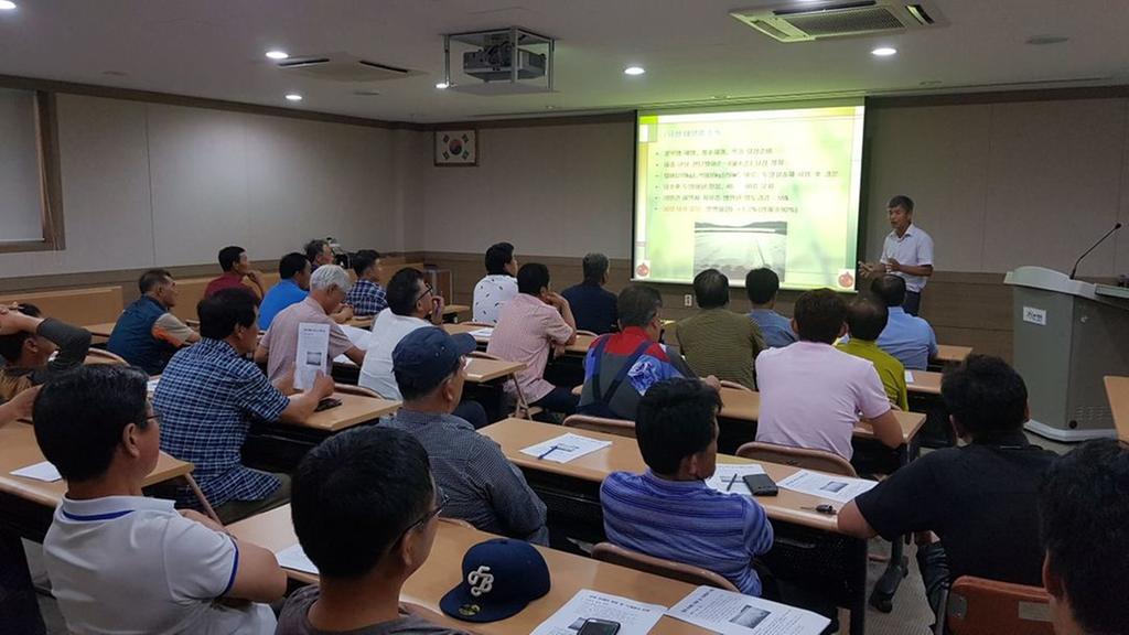 합천군, 양파 기계정식 육묘기술 교육 및 연시회 개최