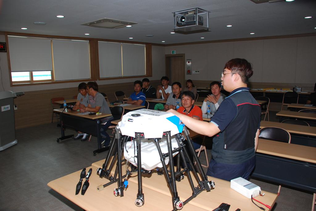 합천군, 농가 맞춤형 방제 드론 교육 실시