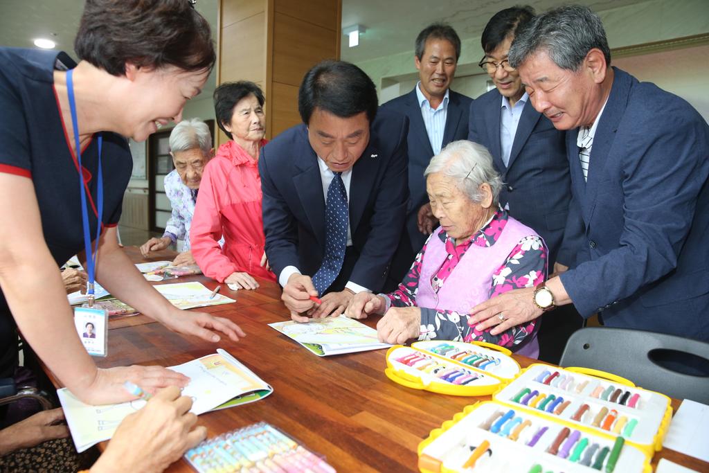합천군, 추석맞이 어려운 계층  및 사회복지시설 위문 방문