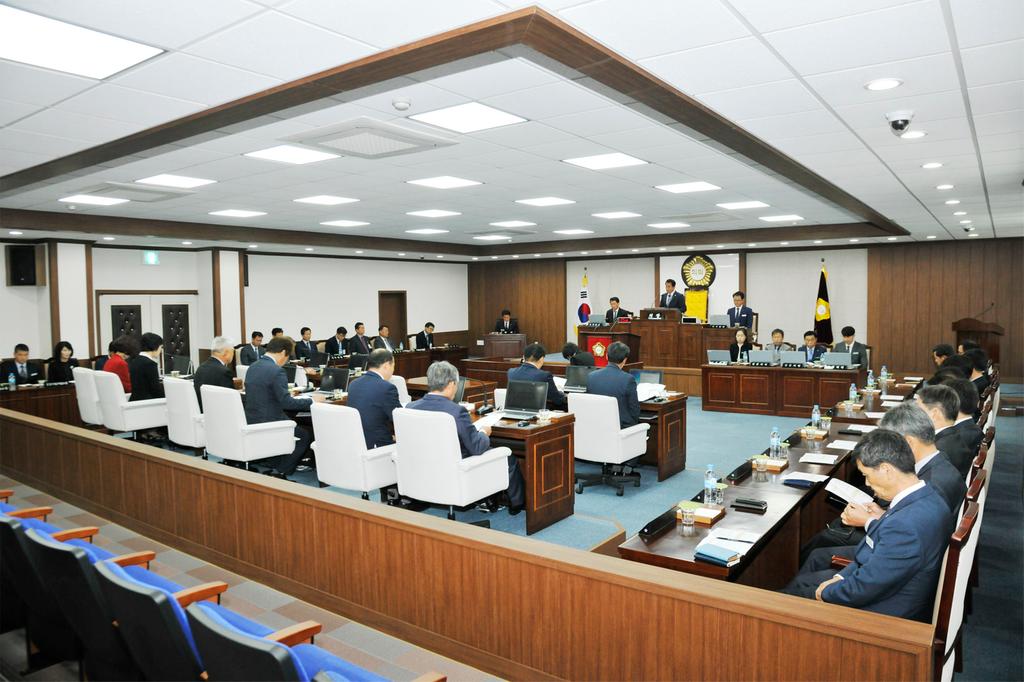 제229회 합천군의회 임시회 개회