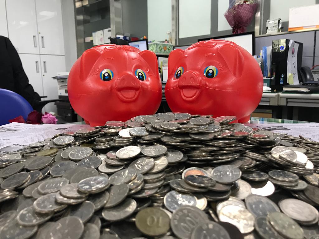 합천군, 돼지저금통으로 전한 이웃사랑