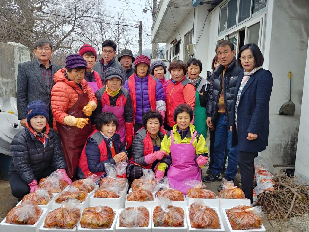 가회면 자원봉사회, 사랑의 김장담그기 행사