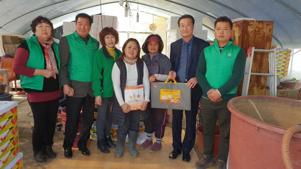 율곡면 새마을 협의회·부녀회 설맞이‘사랑의 떡국 나눔’행사