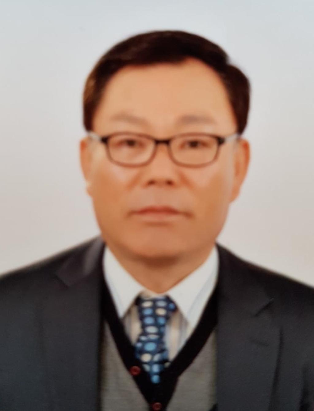 주식회사 일신하이텍 대표 김용연 교육발전기금 5백만원 기탁