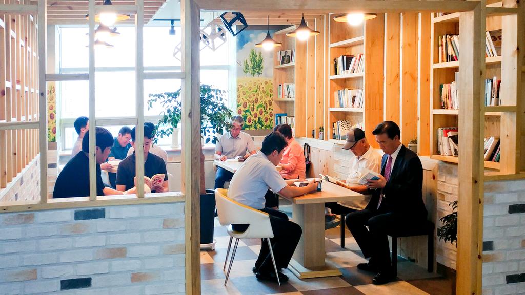 합천군, 종합사회복지관 북카페 오픈 및 시설개선