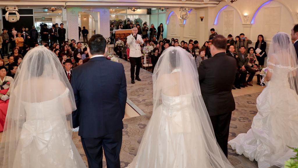 소중한 인연, 아름다운 동행, 사랑의 합동결혼식 개최