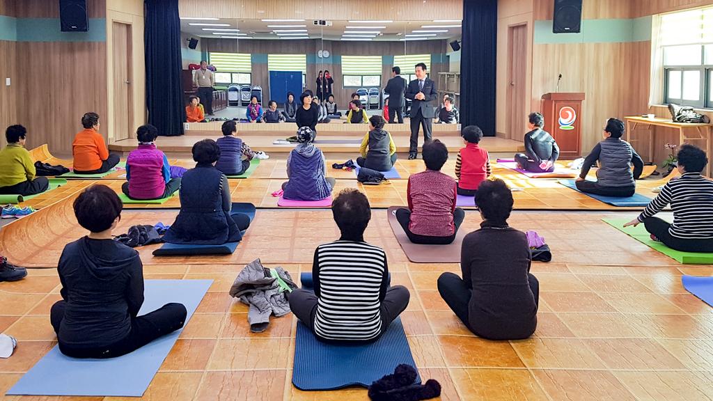 율곡면 , 찾아가는 취미강좌‘요가 교실’개강