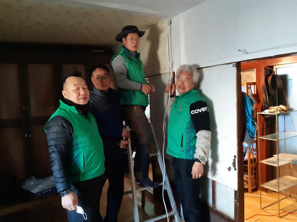 합천읍 민·관 화재복구팀 피해복구에 구슬땀