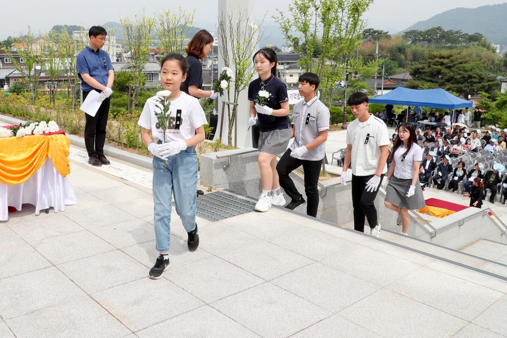 합천군, 제65회 현충일 추념식 행사 축소