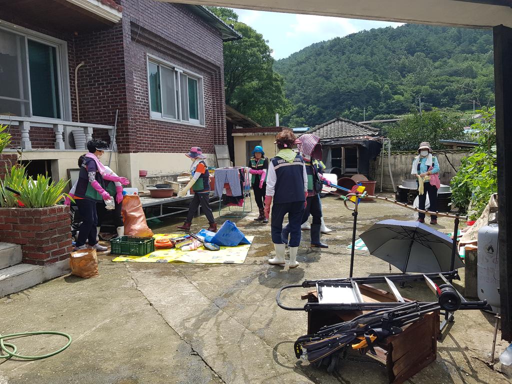 합천군 주부민방위기동대 연합회 수해 복구 지원